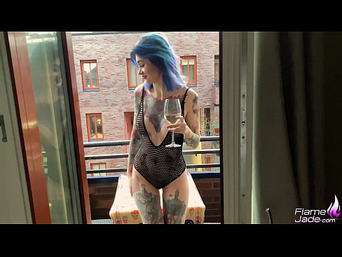 ❤️ Una noia tremenda xuclant amb un glop i follant apassionadament sota el cel obert ️ Súper porno a nosaltres ca.sexygirlspics-com.ru ❌️